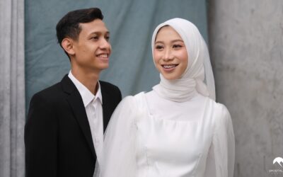 Prewedding Casual Studio Concept: Alternatif Foto Pernikahan di Musim Hujan